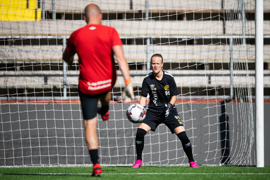 Målvakt Rebecka Wikander