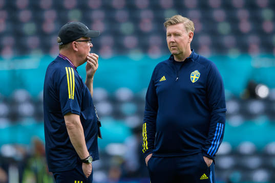Head coach Janne Andersson and assistant coach Peter