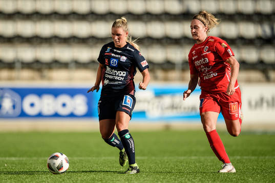 Linköpings Ronja Aronsson och Örebros Karin Lundin