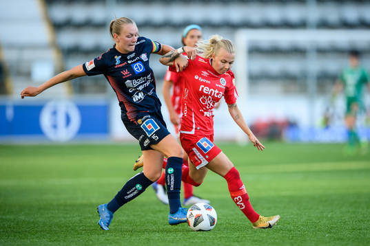 Linköpings Frida Leonhardsen Maanum och Örebros Nathalie