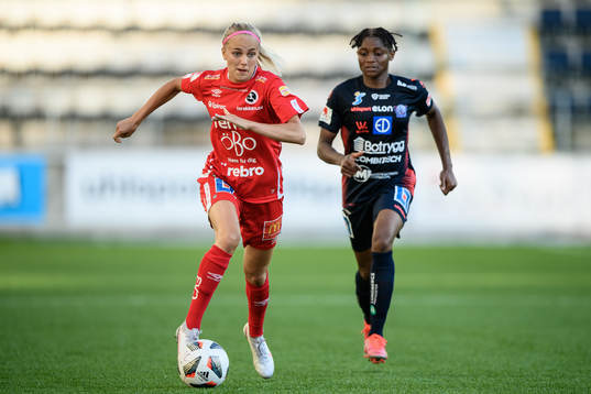 Örebros Sara Lilja Vidlund och Linköpings Uchenna Grace
