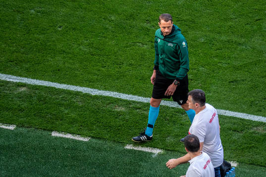Fourth official Andreas Ekberg