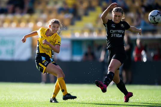 Elfsborgs Ida Backlund och Brämhults Amanda Nyman