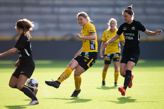 Elfsborgs Elin Dahl och Brämhults Vilma Grimmergård