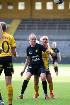 Elfsborgs Moa Skoglund och Brämhults Ella Nilsson