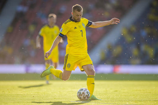Sebastian Larsson of Sweden