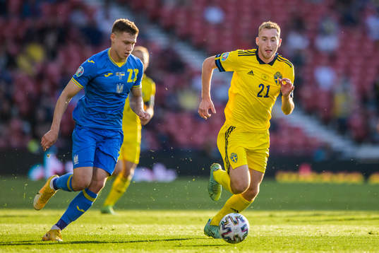 Mykola Matviyenko of Ukraine and Dejan Kulusevski of Sweden