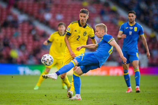 Mikael Lustig of Sweden and Oleksandr Zinchenko of Ukraine