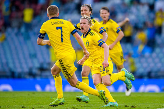 Emil Forsberg of Sweden celebrates