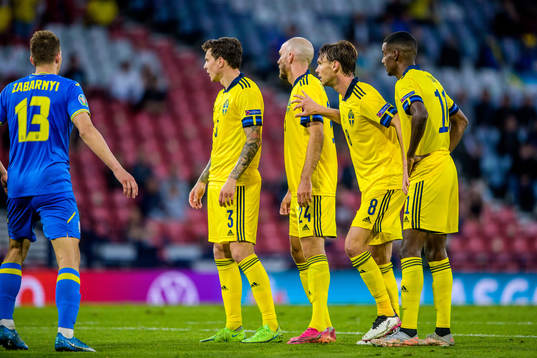 Victor Nilsson Lindelöf, Marcus Danielson, Albin Ekdal and