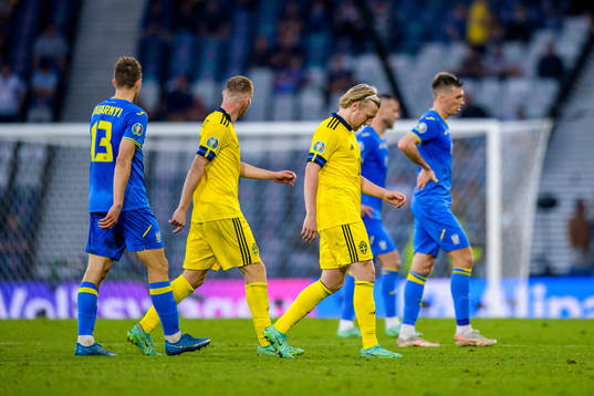Emil Forsberg of Sweden looks dejected
