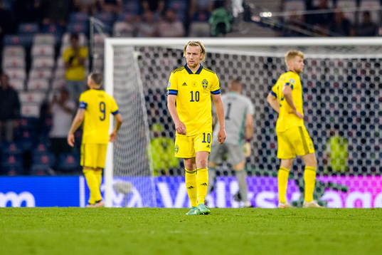 Emil Forsberg of Sweden looks dejected