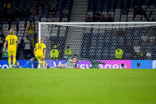 Artem Dovbyk of Ukraine scores the game winning 1-2 goal