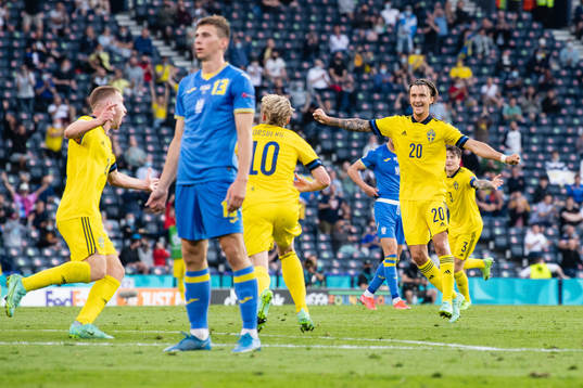 Emil Forsberg and Kristoffer Olsson of Sweden celebrates 1-1