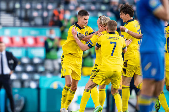 Mikael Lustig, Emil Forsberg, Mikael Lustig and Victor