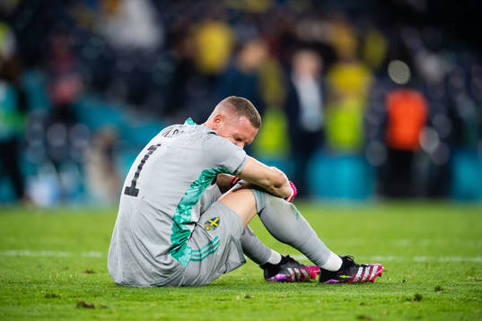 Goalkeeper Robin Olsen of Sweden looks dejected