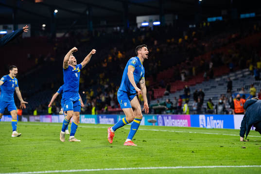 Roman Yaremchuk of Ukraine celebrates