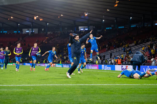 Players of Ukraine celebrates