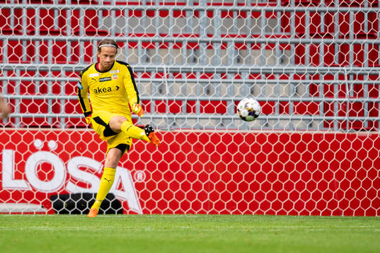 Helsingborgs målvakt Anders Lindegaard