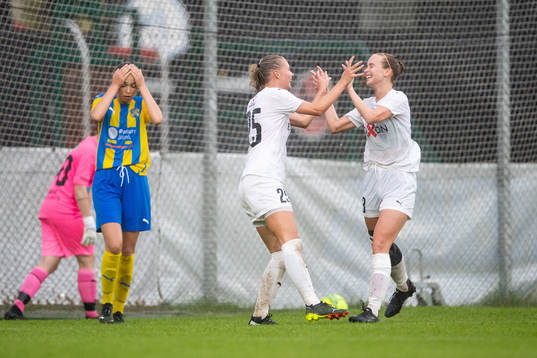 Hittarps Isabelle Angel jublar