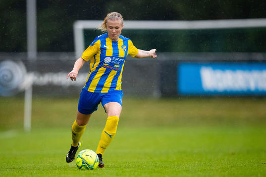 Eskilsminnes Julia Lennartsson