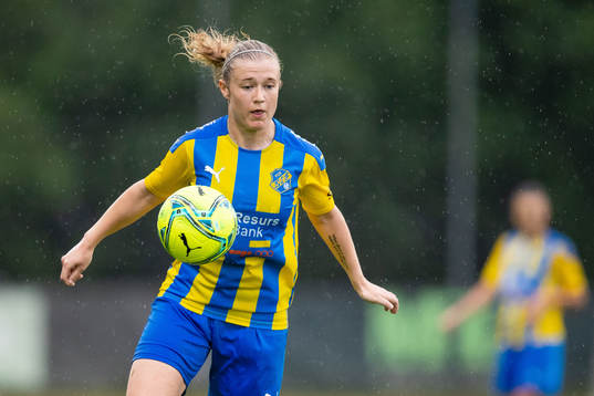 Eskilsminnes Julia Lennartsson