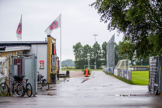 Vy över entrén till Laröds IP