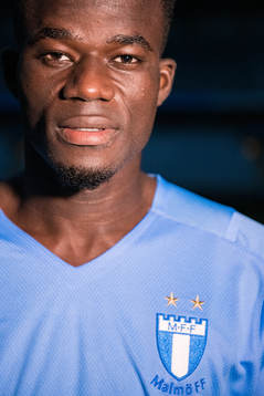 Malmö FF presenterar Malik Abubakari som ny spelare