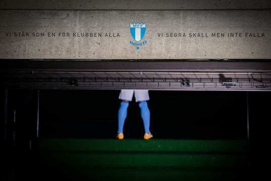 Malmö FF presenterar Malik Abubakari som ny spelare