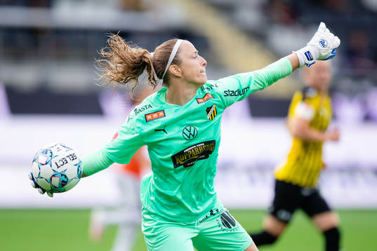 Häckens målvakt Loes Guerts