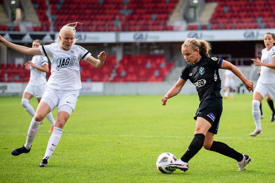 Eskilstunas Elin Rombing och Växjös Signe Holt Andersen