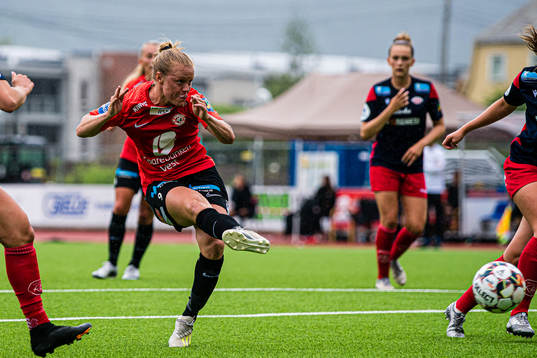 Mia Jalkerud of Arna-Bjørnar