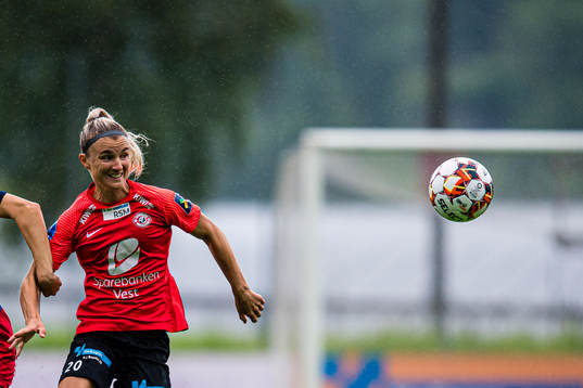 Emelie Susanne Asplund Lövgren of Arna-Bjørnar
