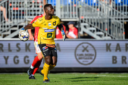 Degerfors målvakt Ismael Diawara