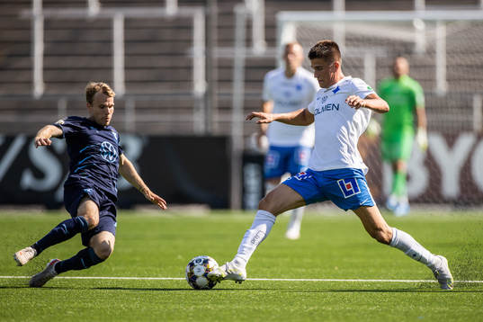 Malmö FFs Oscar Lewicki och IFK Norrköpings Carl Björk