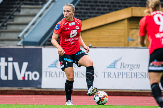 Marte Bjelde Hjelmhaug of Arna-Bjørnar