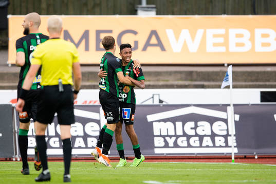Varbergs Tashreeq Matthews jublar