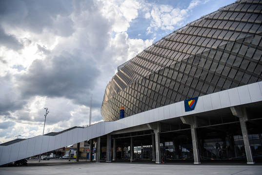Exteriör vy av Tele2 Arena