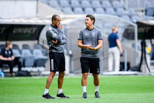 Örebros assisterande tränare Paul Olausson och Rickard