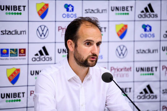 Örebros tränare Vitor Gazimba