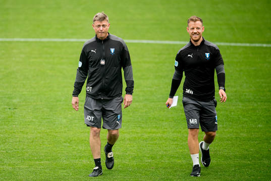 Jon Dahl Tomasson, head coach and Mark Read, physical