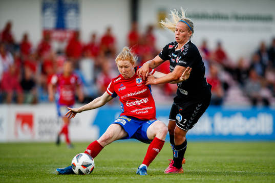 Vittsjös Clare Polkinghorn och Kristianstads Therese Sessy