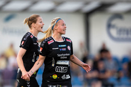 Kristianstads Mia Carlsson och Therese Sessy Åsland