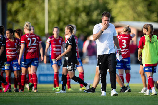 Vittsjös assisterande tränare Robert Bergström deppar