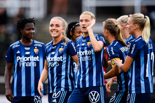 Bläddra bland fler bilder av Fotboll, Damallsvenskan, Djurgården - Piteå