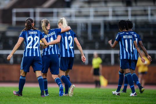 Djurgårdens Nellie Lilja jublar