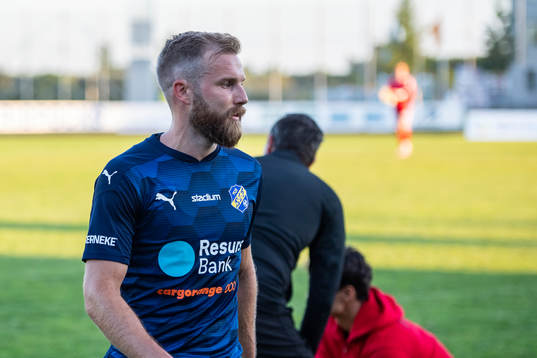 Eskilsminnes Emil Åberg deppar