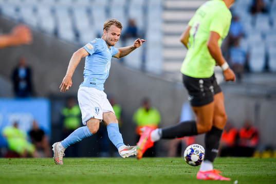 Oscar Lewicki of Malmö FF