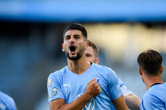 Antonio Colak of Malmö FF celebrates the 1-0 goal