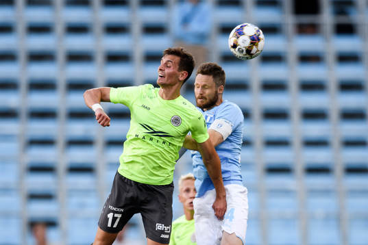 Vladislavs Fjodorovs of Riga and Lasse Nielsen of Malmö FF